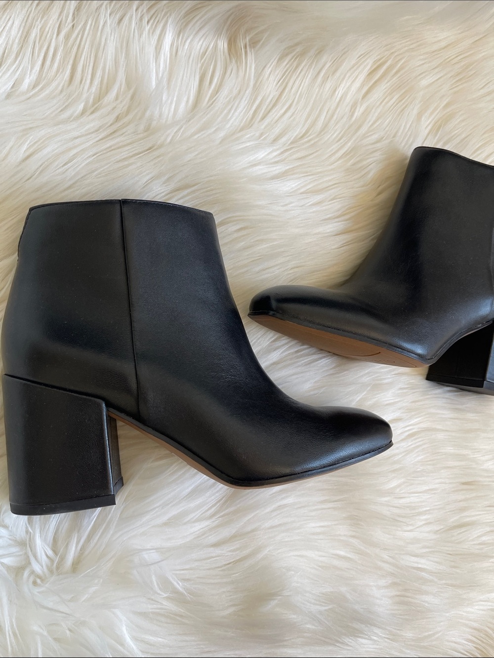 ✨New Franco Sarto Black Ankle Booties
